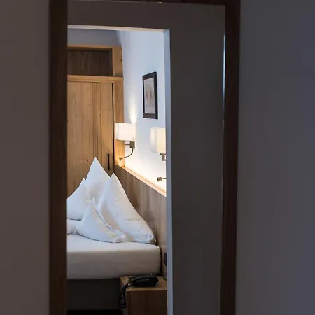 Post Ξενοδοχείο Σανκτ Αντόν αμ Άλμπεργκ