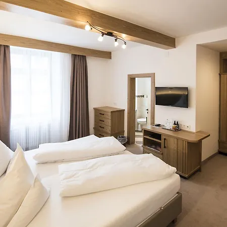 Post Hotel